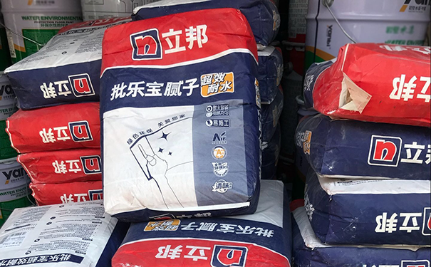 耐水膩?zhàn)雍推胀佔(zhàn)訁^(qū)別主要是什么?