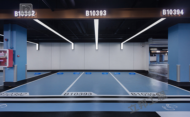 環(huán)氧地坪和金剛砂地坪價(jià)格差多少?